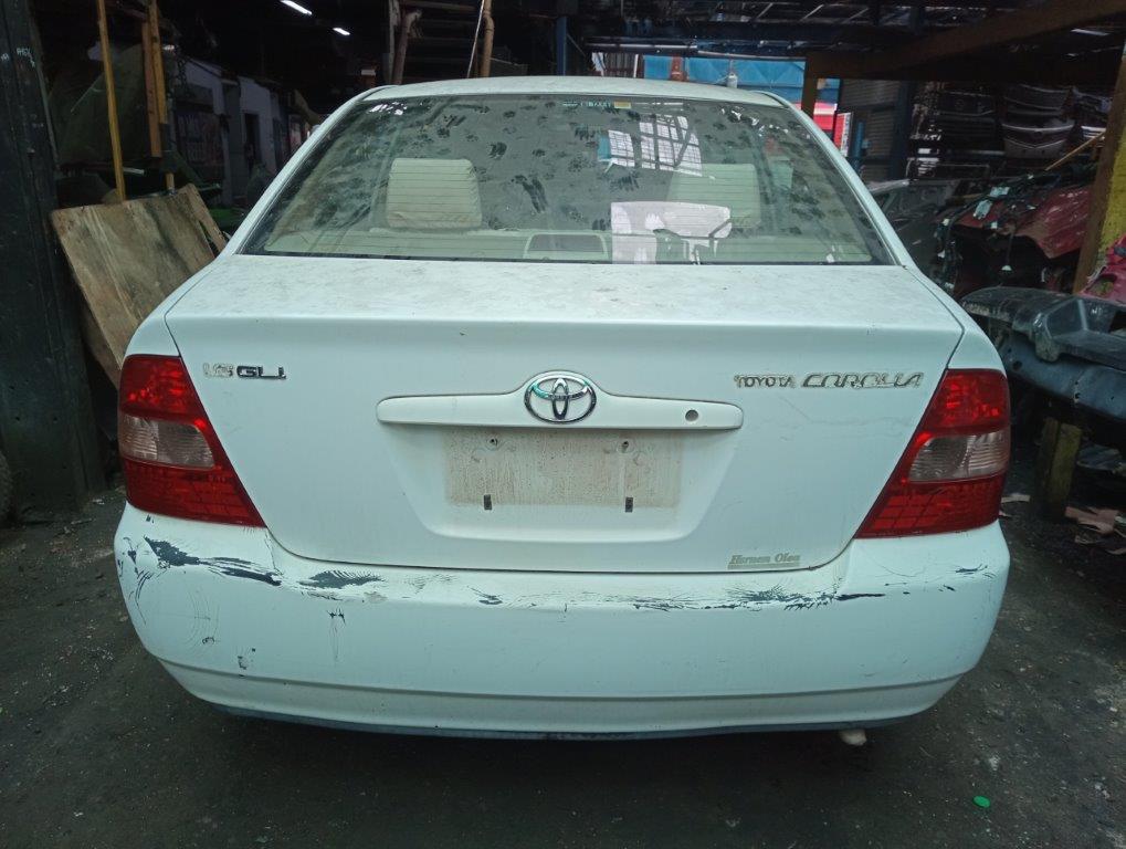  Toyota COROLLA 2002    EN DESARME